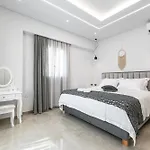 Pantiki Luxury Naxos Apartment